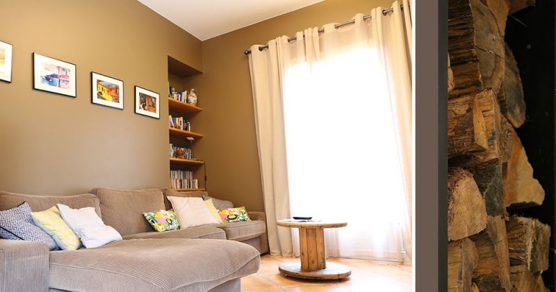Embellissement d'une maison avec cuisine ouverte sur séjour par menuiserie style atelier, insert contemporain - Julie Béringué Architecte d'intérieur à Toulouse